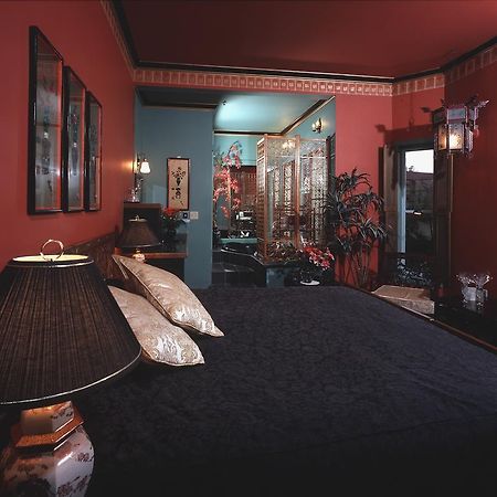 Humboldt House Bed & Breakfast Victoria Room photo